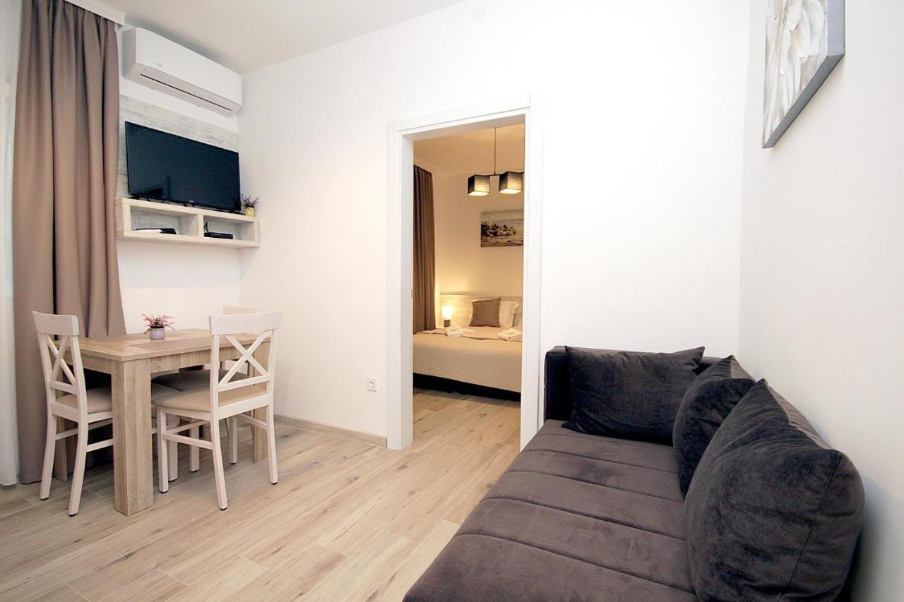 Apartments Saric バール エクステリア 写真