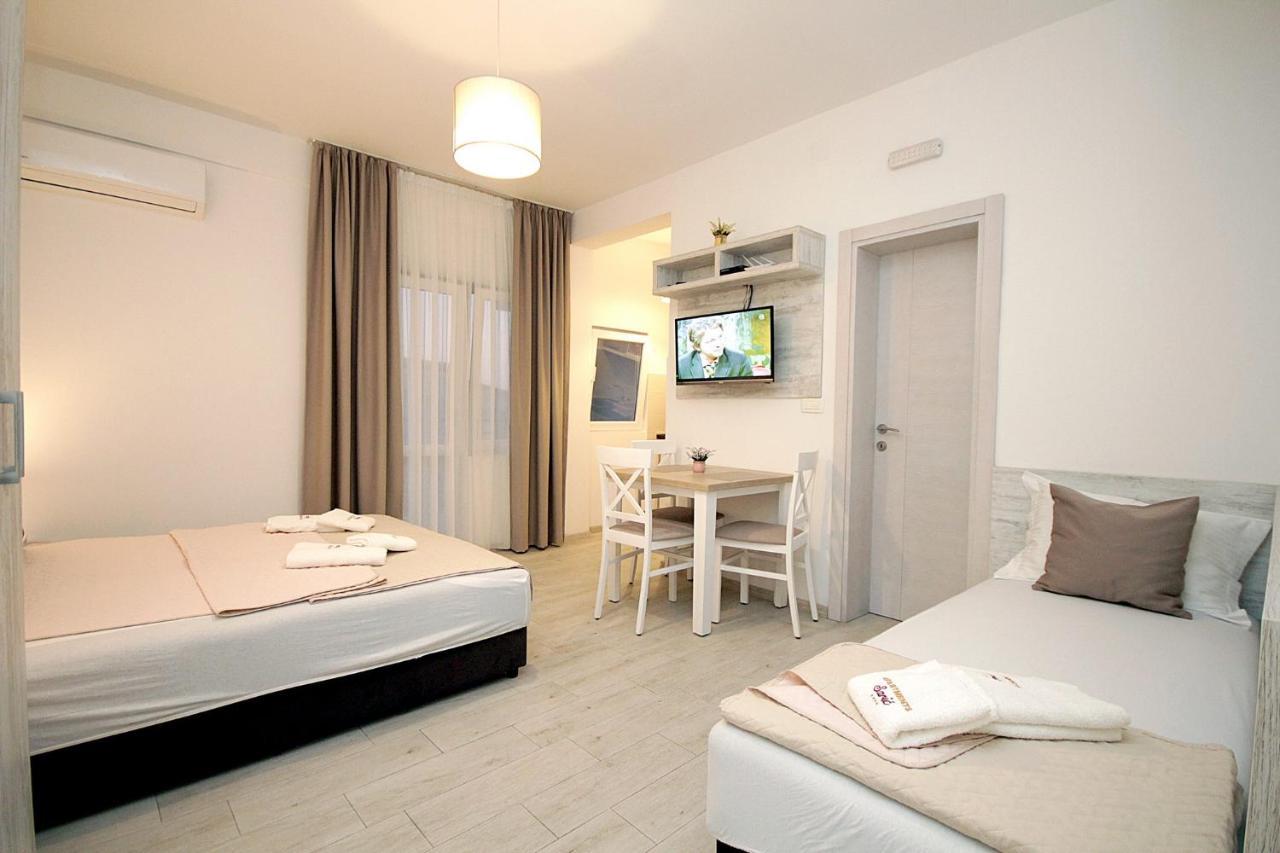 Apartments Saric バール エクステリア 写真